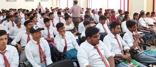 Applied Science Department Organized Guest Lecture on “Stereochemistry & Stereo chemical Compounds with Applications”